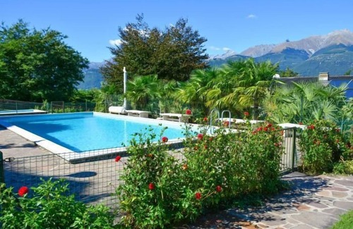 Colico Piano Apartment | 2-room apartment with pool, children's pool and table tennis table
