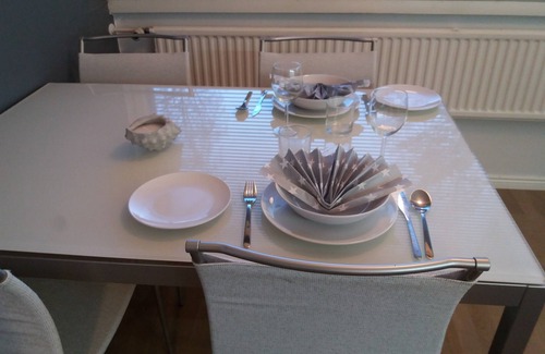 Lantinen District Condo | 2 room Appartment in Tapiola with balcony and sea view
