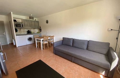Les Issambres Apartment | 2-room apt in Les Issambres, pool, tennis, secure parking
