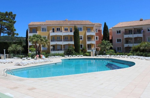 Les Issambres Apartment | 2-room apt in Les Issambres, pool, tennis, secure parking