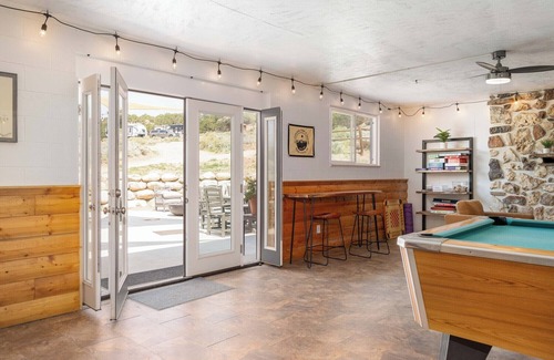 Buena Vista Cabin | 2 Room Dry Camping Cabin. Sleeps up to 6.