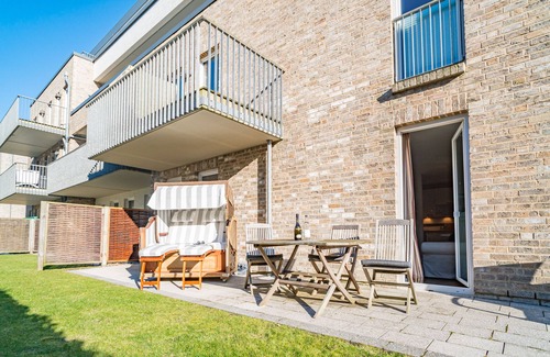 Westerland Apartment | 2-room first floor apartment with terrace. - Only 300 meters to the beach!