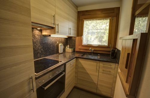 Silvaplana Apartment | 2-room flat with lake view on the 2nd floor
