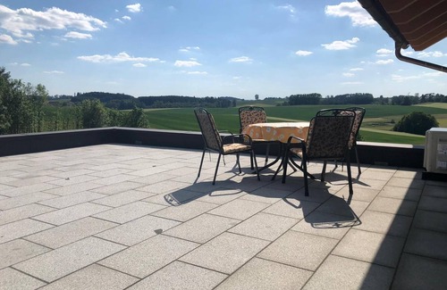 Mettenheim House | 2 room loft apartment with large roof terrace