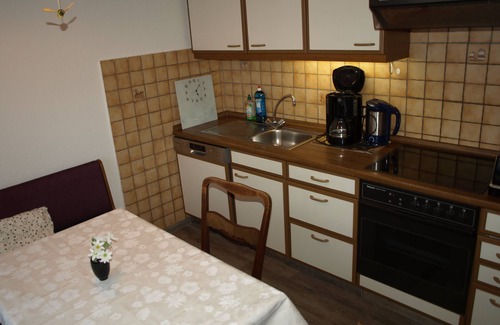 Bad Zwischenahn Apartment | 2 Schlafzi., 1 Wohnzi., Terrasse, Küche mit Geschirrspülmaschine, Waschmaschine