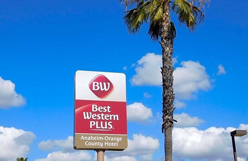Placentia Hotel | 2-Star Hotel ∙ Best Western Plus - Anaheim Orange County Hotel