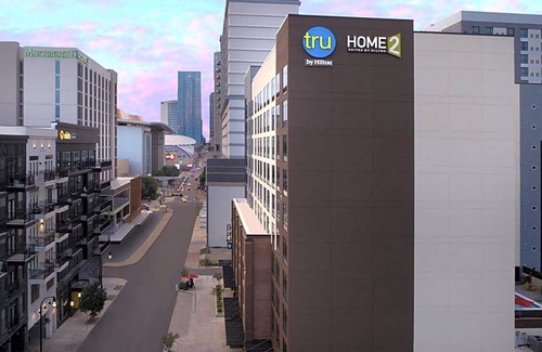 Sobro Hotel | 2-Star Hotel ∙ Tru By Hilton Nashville Downtown Convention Center