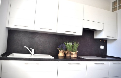 Abbadia Lariana Apartment | 2 steps from the lake, Como Lake