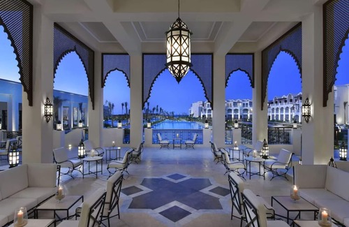 El Quseir Hotel | 2 Swim-Up Rooms in Tranquil Adults-Only Setting + Spa & Private Beach