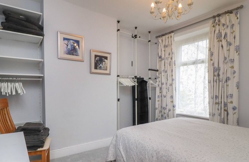 Barnoldswick House | 2 UNITY STREET, pet friendly, with open fire in Barnoldswick
