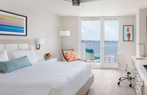Charlotte Harbor Hotel | 2 Waterfront 1BR Retreat – Steps to Parks, Trails, and Scenic Charlotte Harbor