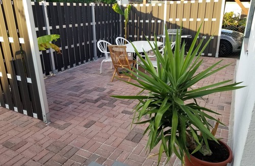 Herzogenaurach Apartment | 2 x 2 beds for 5 persons, close to Erlangen, Nuremberg, Fürth 3km to the A3,