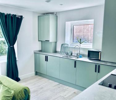 Dover Apartment | 2 x Dover Ferry Apartments - sleep 8 with private terrace and castle views