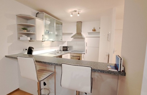 Sendling - Westpark Apartment | 2 Zi Wohnung, Nähe Harras U6/s7, 4-5 Personen