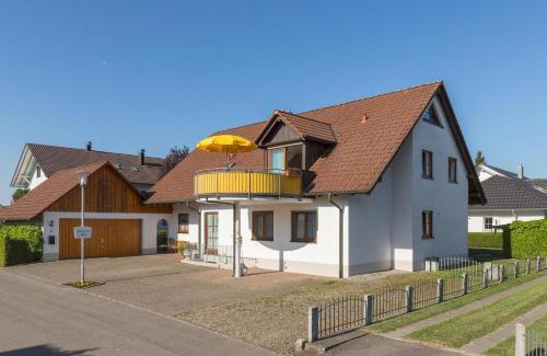 Salem Apartment | 2 Zimmer Ferienwohnung Baur Nr 1