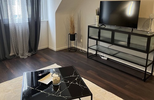 Altstadt Apartment | 2 Zimmer Wohnung HU Innenstadt