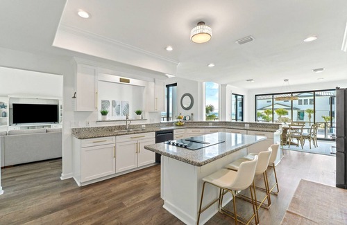 Villa Segunda House | 20 ft from Beach Access, Sleeps 31, Pool, Bikes, Ping Pong, 2 Kitchens, Pets