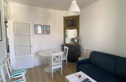 Saint-Mathieu Apartment | 20 meters from the beach, T2 sea view apartment for rent,