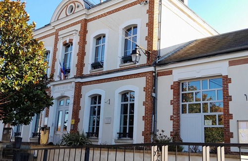 Messy Apartment | 20 minutes from Disney and Roissy Airport, F2 apartment ideal for couple