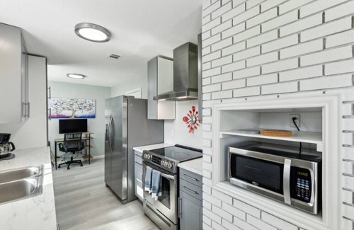 Richardson House | 20 Minutes from Downtown Dallas