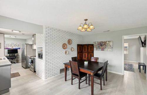 Richardson House | 20 Minutes from Downtown Dallas