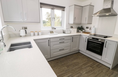 Brynteg Cottage | 20 PARC DELFRYN, family friendly, with a garden in Benllech