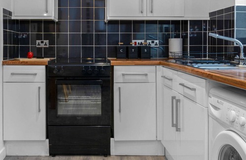 Livingston House | 20 Willow Grove, Craighill, Livingston, EH54 5NA