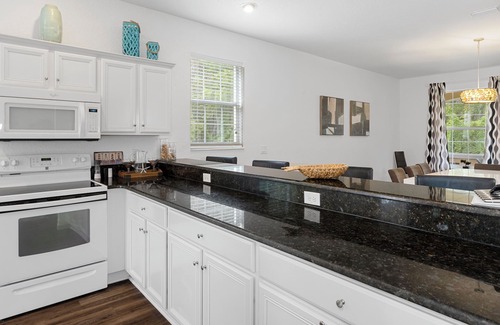 Homosassa Villa | 20 yrds to water! BBQ, Scalloping And Manatee Watching, Families welcome!