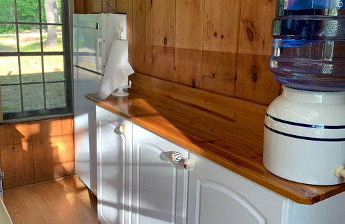 Alton Cottage | 200 ft of Winnipesaukee Shore with Gorgeous Sunsets in Scenic Roberts Cove
