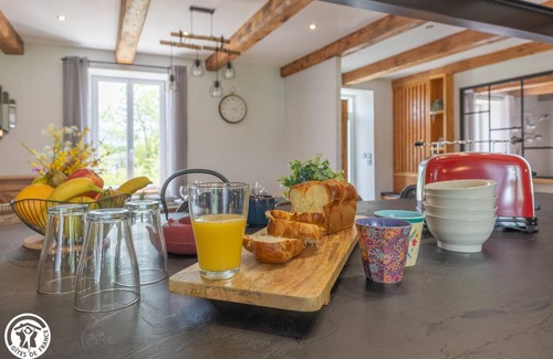Aveze House | 200 m² Gîte ∙ 5 bedrooms ∙ 10 guests
