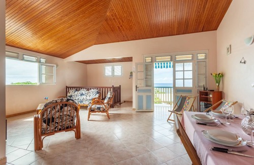 Les Anses-d'Arlets House | 200 m² House ∙ 3 bedrooms ∙ 6 guests