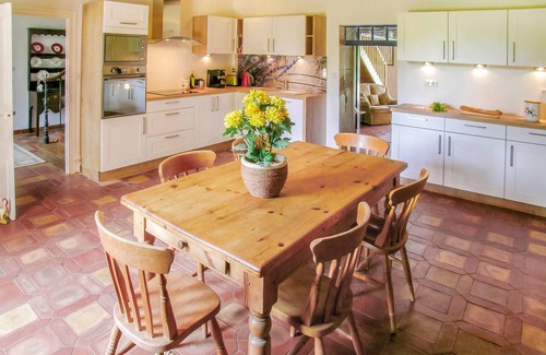 Bagnault House | 200 m² House ∙ 4 bedrooms ∙ 11 guests