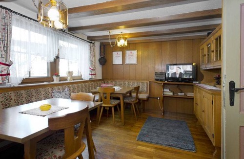 Finsing House | 200 m² House ∙ 5 bedrooms ∙ 8 guests