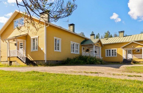 Salla House | 200 m² House ∙ 6 bedrooms ∙ 20 guests