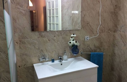 Leixões Resort | 200 m² Private room ∙ 1 bedroom ∙ 2 guests