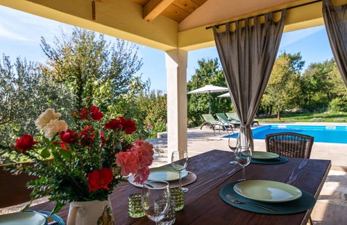 Makovci Villa | 200 m² Villa ∙ 4 bedrooms ∙ 8 guests