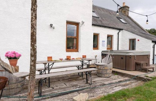 Kingussie Villa | 200 m² Villa ∙ 5 bedrooms ∙ 10 guests