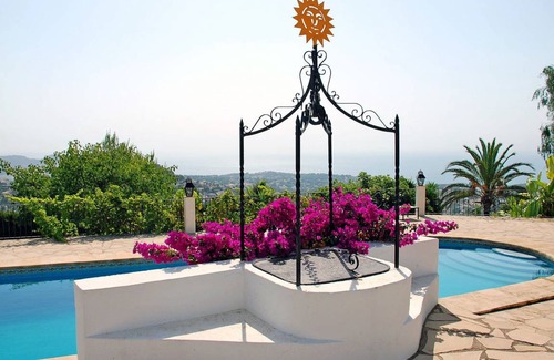Fustera Villa | 200 m² Villa ∙ 5 bedrooms ∙ 10 guests