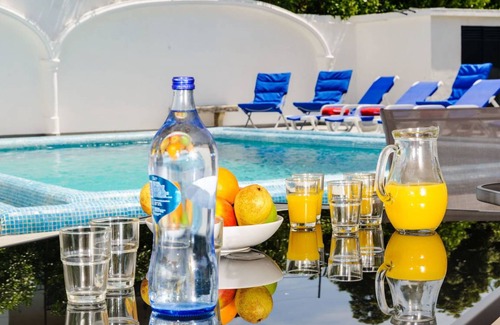 Cascais Villa | 200 m² Villa ∙ 5 bedrooms ∙ 11 guests