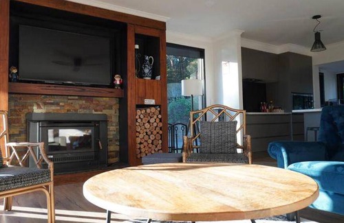 Menzies Creek Villa | 200 m² Villa ∙ 5 bedrooms ∙ 10 guests
