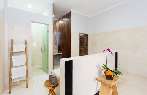 Batuan Villa | 200 sqm Two Bedroom Villa in Ubud with a large private pool