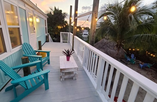 Key Largo Cottage | 200ft of Waterfront with Tiki & Heated Pool - Boaters Paradise