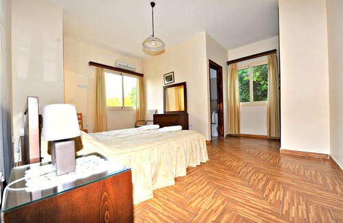 Argaka Villa | 200m to Argaka Beach - 4 Bed Villa - Private Swmming Pool - Wifi