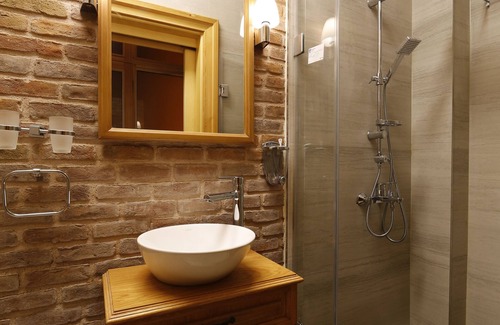 Old City Apartment | 201 · New & Cozy Apt in İstanbul old city