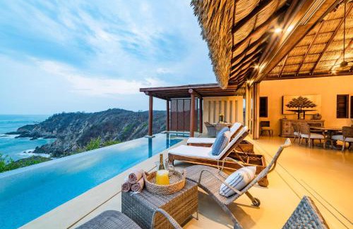 Santa Maria Huatulco Villa | 2012 - Villa Maroma