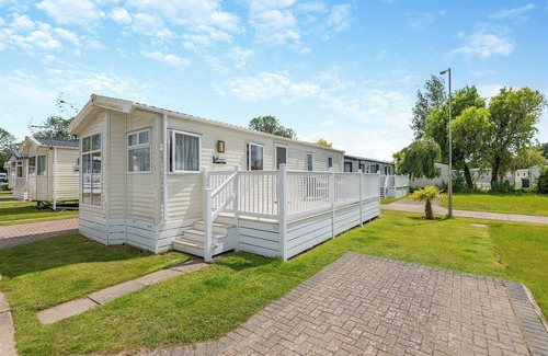 Westmarsh House | 2018-2020: 12ft-wide caravan ideal for small families with one double and one twin.