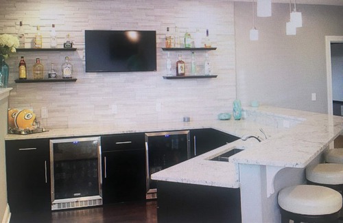 Oconomowoc House | 2024 RNC - Suburban Milwaukee Home With Modern Decor and Beautiful Lower Level