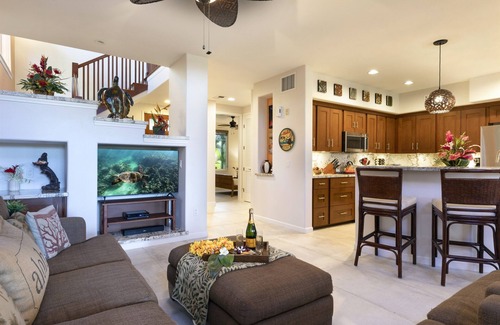 Waikoloa House | 2025 Special: Hilton Pool Pass,Discount Resort Golf, BBQ,Beach Gear, End Unit J4