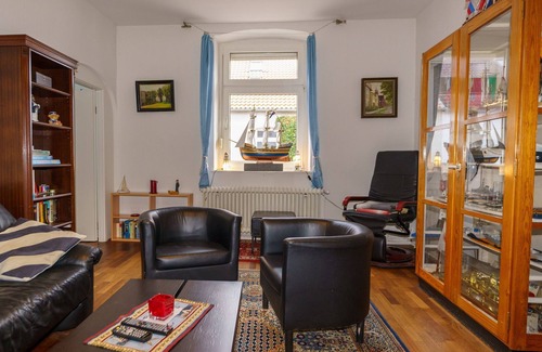 Center Apartment | 203 Maritimes Ferienhaus am Fuße der KW Brücke - 203 Kleines Kapitänshaus