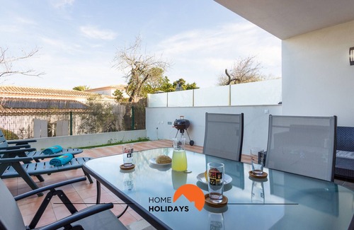 Vale de Santa Maria Ski Chalet | #206 Alicia's Flat by Home Holidays